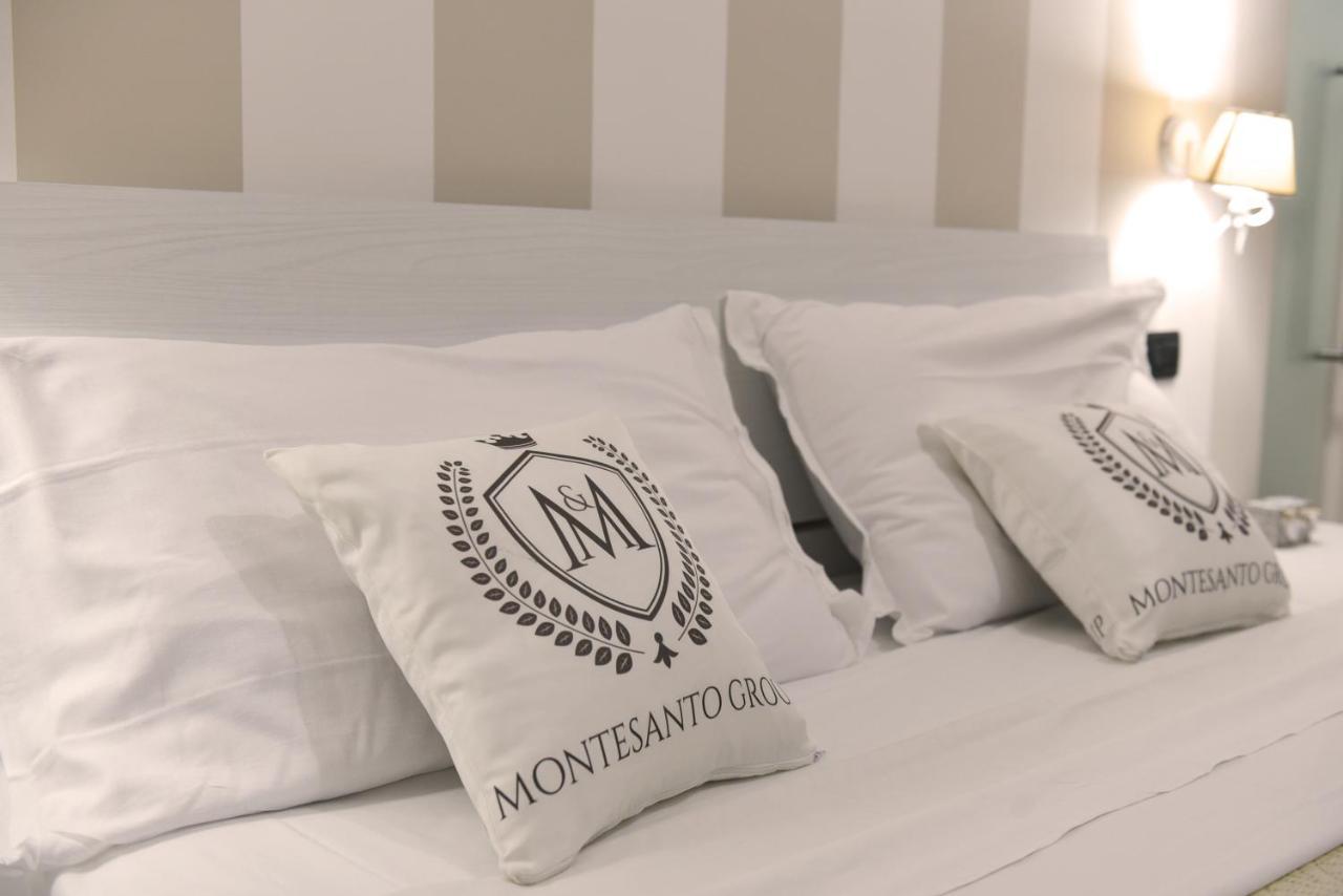 Montesantogroup Sorrento Room Neapel Exteriör bild