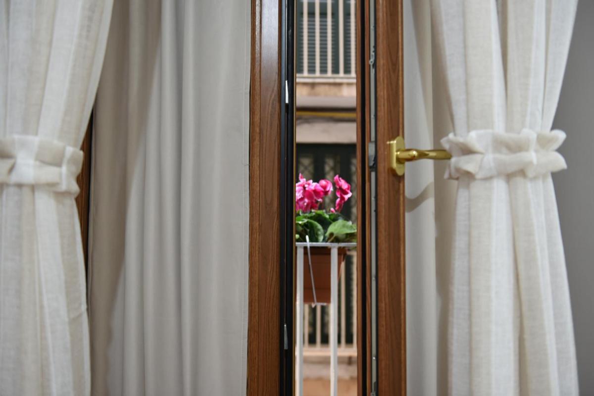 Montesantogroup Sorrento Room Neapel Exteriör bild